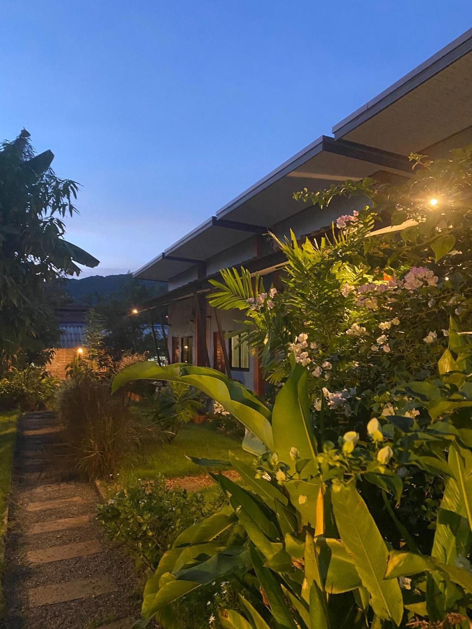 Villafarmsuk@Khanom Luaran gambar